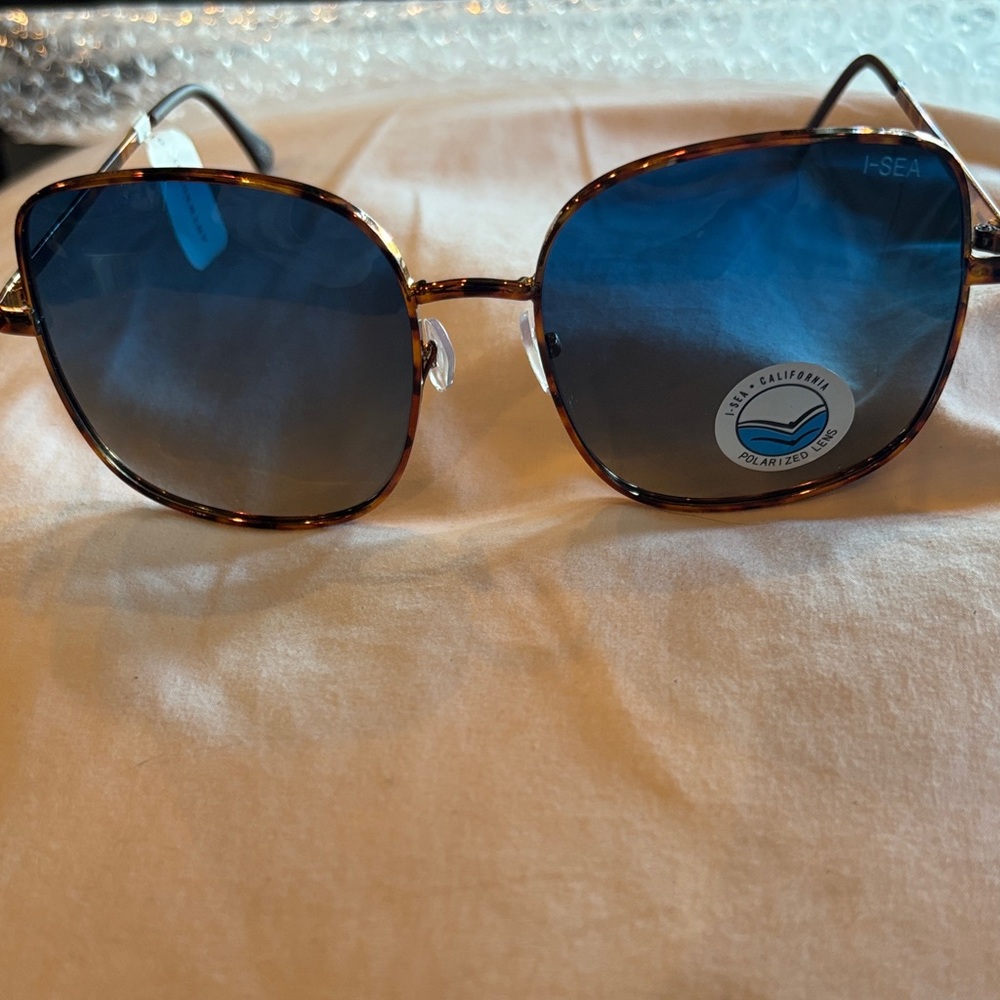 NWT Anthropologie Tortoise and Blue Oversize Sunglasses